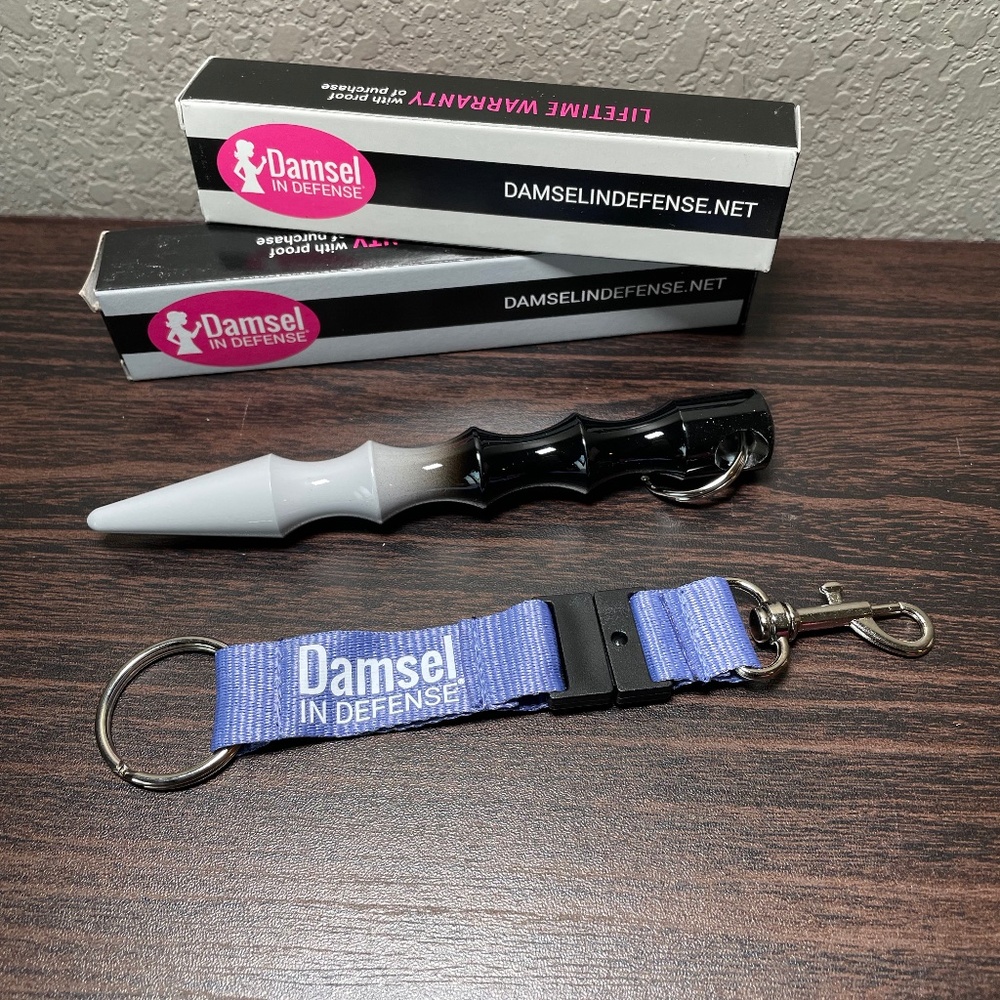 Damsel In Defense Breakaway lanyard & Kubaton Striking Tool Keychain bk/lav